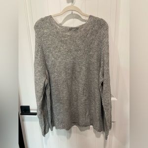 Gray sweater Liz Claiborne new with tags